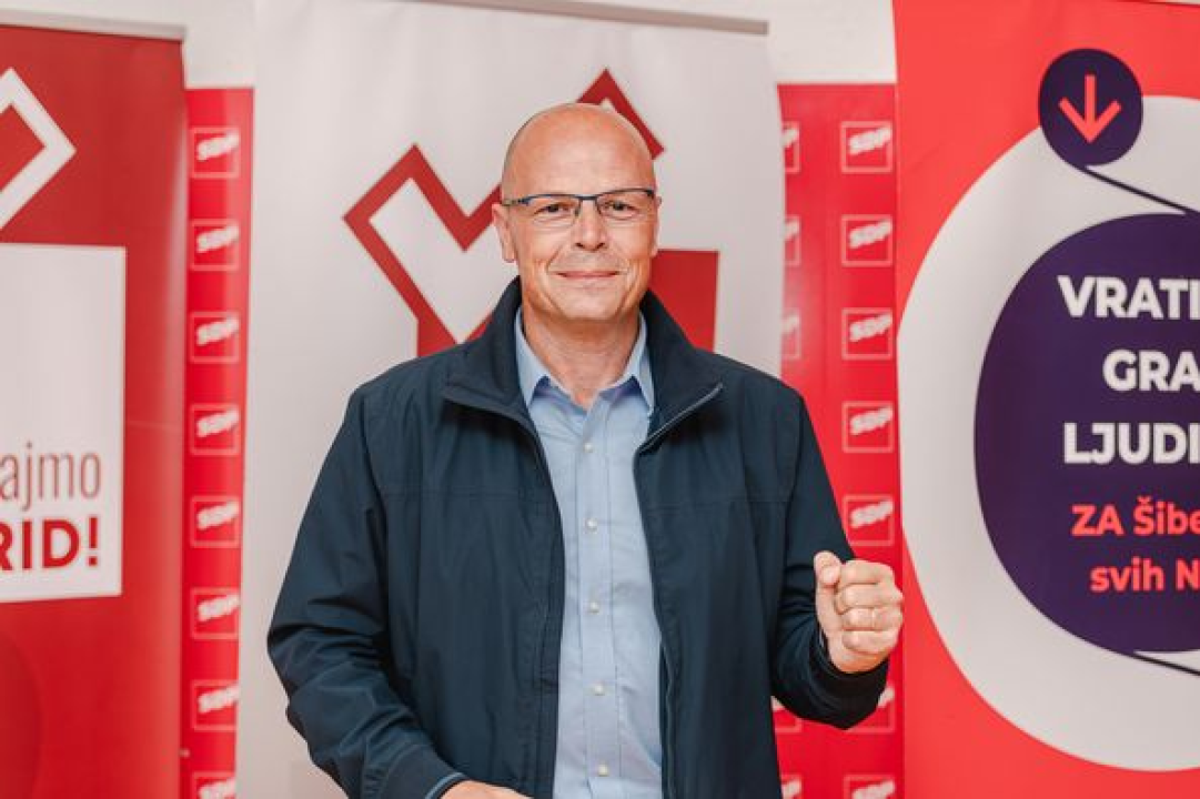 Restović: 'U drugi krug idemo Burić i ja, nadam se da neće izbjegavati sučeljavanje i razmjenu mišljenja'