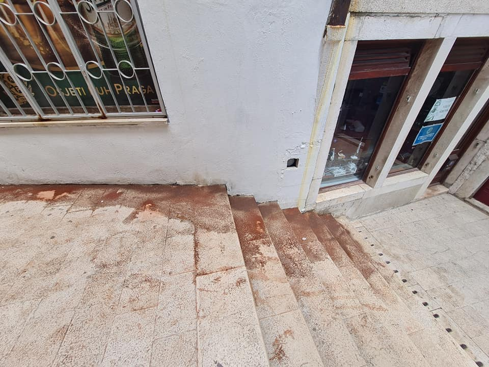 Još danas zaobilazite skale na Dobriću: Proliveno ulje noćas će počistiti Zeleni grad