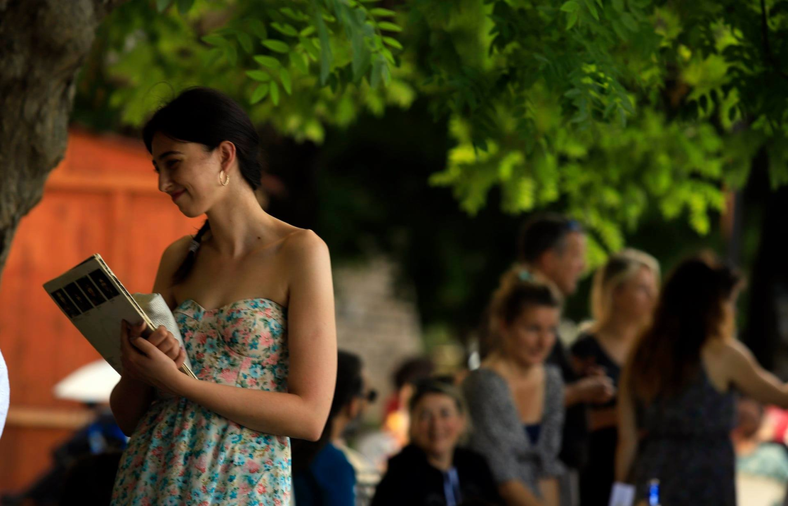 Ako ste slučajno propustili Long Play Day, nemojte Je Veux