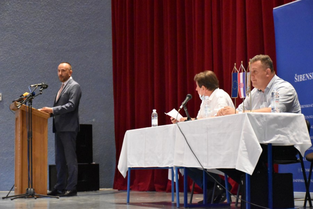 Uloge izmijenjene, no i dalje će biti cirkusa: Konstituirajuća Županijska skupština prošla relativno mirno, ali naziru se problemi 