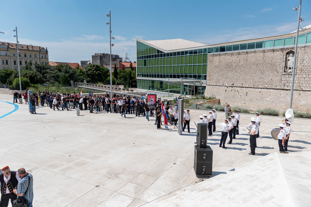 Svečano obilježena 30. obljetnica osnutka 113. brigade: 'Mi smo stvarali tebe i ti nas, do kraja života ostaješ u našim srcima' 
