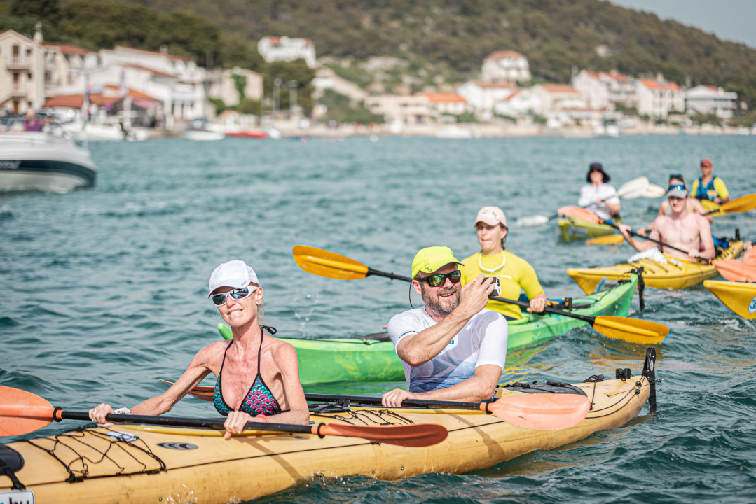 Bend 'Teški osjećaji' nakon deset godina postojanja najavljuje svoj prvi službeni album singlom 'Danas opuštam glavu' 