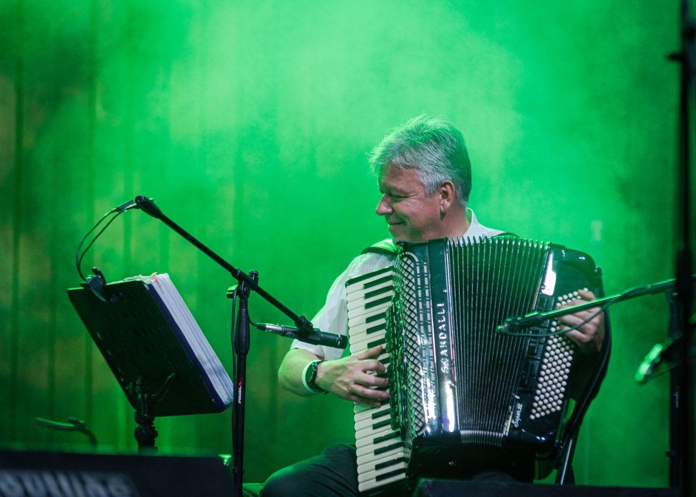 Rade Šerbedžija šarmirao sve odreda sinoć na sv. Mihovilu