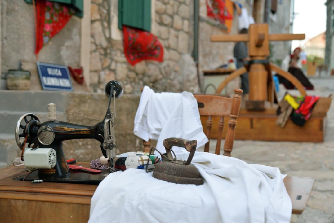 Betinjani su osmislili baš posebnu izložbu i postavili je do zadnjeg detalja: Ni 'vrčina' nije prazna