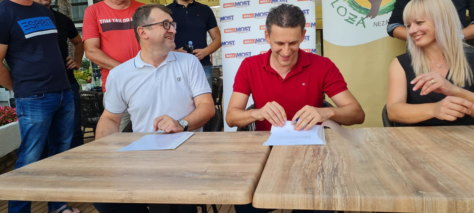 Vjenčanje Mosta i Loze u hotelu Jadran: 'Ovaj čin spajanja je produljenje svih naših odnosa'