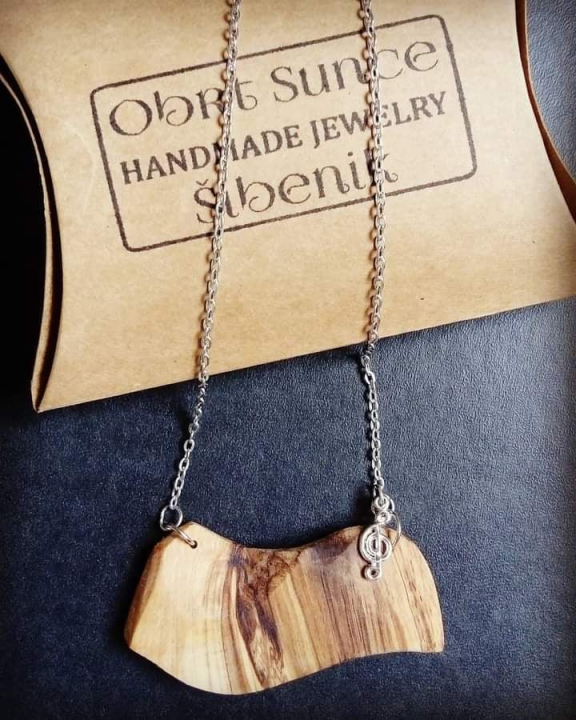 Jedinstvene komade nakita  Sun Art Jewelry pronađite u centru Šibenika!