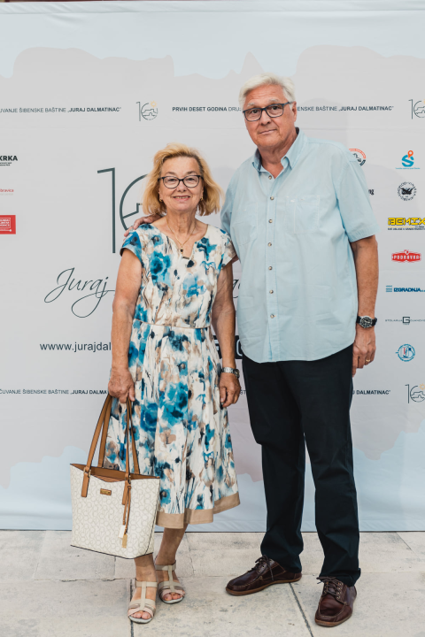 Proslava Društva Juraj Dalmatinac donijela dašak glamura: Birala se najbolja garderoba, poziralo se kao na modnoj pisti