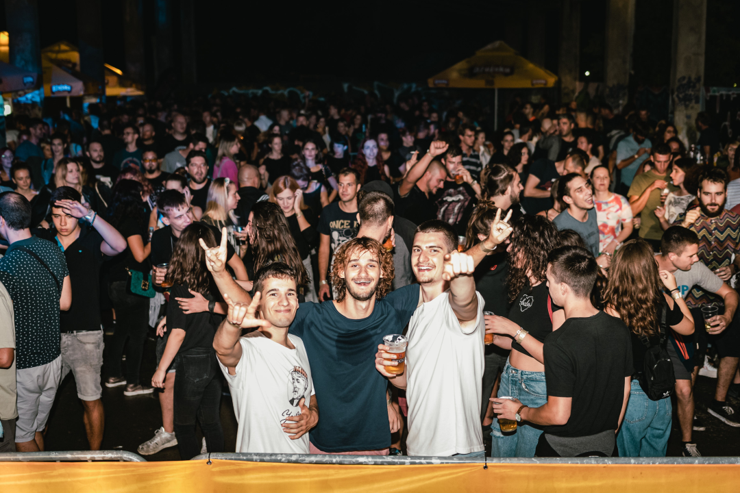 Goran Bare i Majke fantastični u Hali Šibenik, pogledajte atmosferu s koncerta