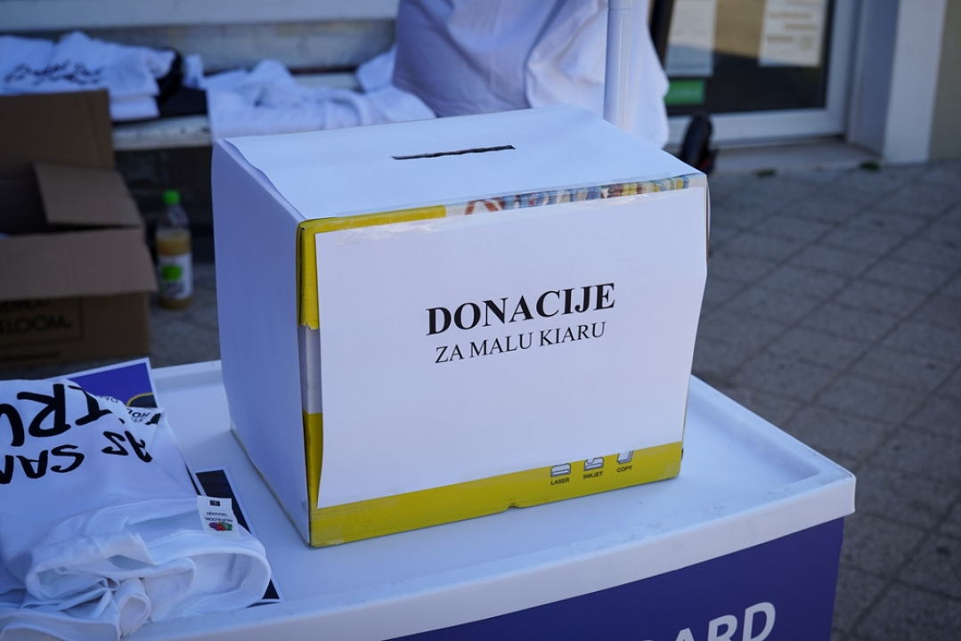 Pogledajte kako je Svjetski dan hodanja obilježen u Pirovcu: Skupljalo se i za pomoć maloj Kiari   