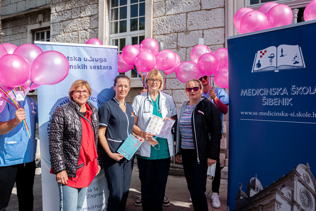 Obilježen Dan ružičaste vrpce: 'Otkrivanje raka dojke u ranoj fazi u 90 posto slučajeva osigurava izlječenje' 