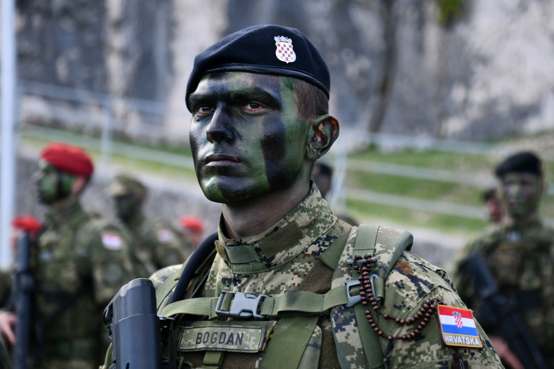 Polaznicima obuke za razvoj vođa uručene diplome: Dva dana su hodali od Udbine do Knina