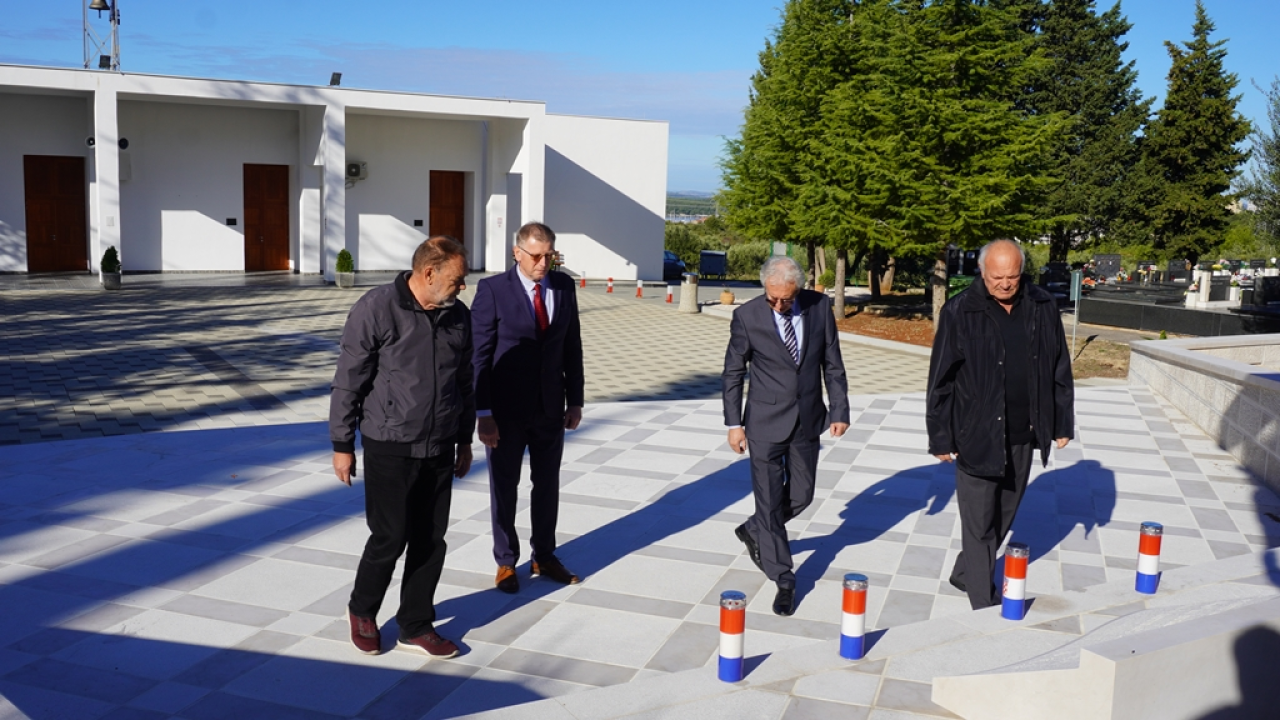 Na današnji dan prije 31 godinu prvi šibenski dragovoljci primili oružje u ruke