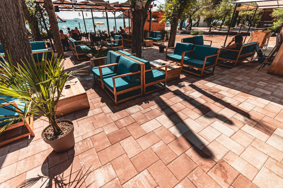 Tvrtka ABK nudi prvoklasne betonske opločnike po najpovoljnijim cijenama! 