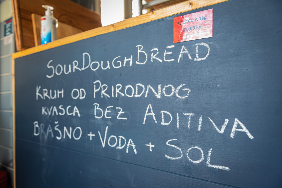 Zbog focaccie i heljdinog kruha s orasima vrijedi potegnuti do betinske Kuće kruva: 'Brašno, voda i sol su sve što mi treba'  