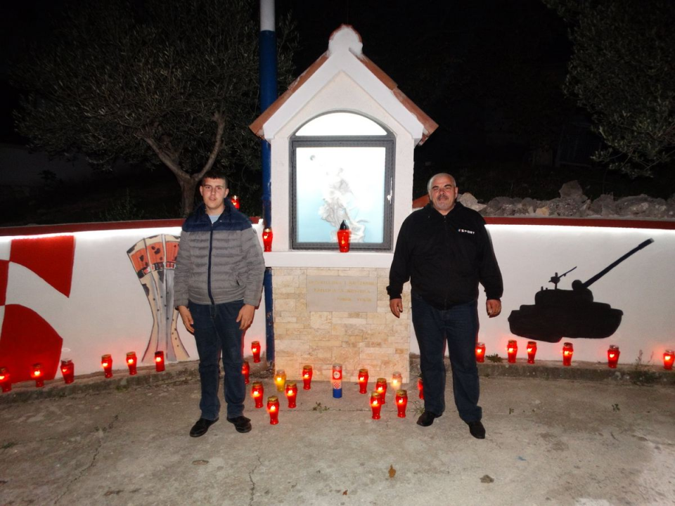 Vukšićani zapalili svijeće za Škabrnju i Vukovar