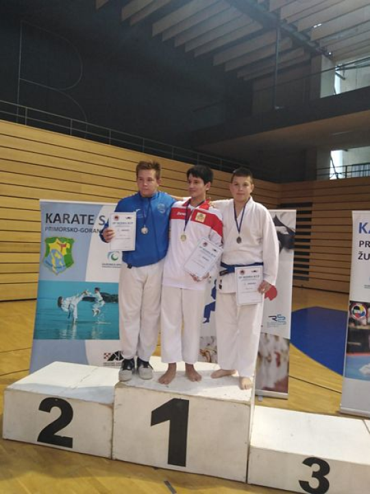 Sjajan nastup karataša Drniša u Rijeci i Čavlima: Osvojili čak 17 medalja! 