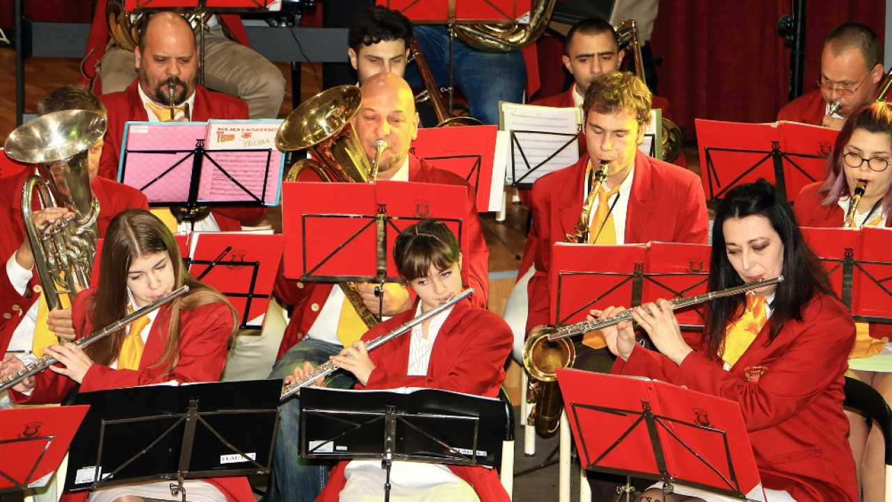 Rajko Ćuzela Papata proglašen počasnim predsjednikom tišnjanskog KUD-a Hartić