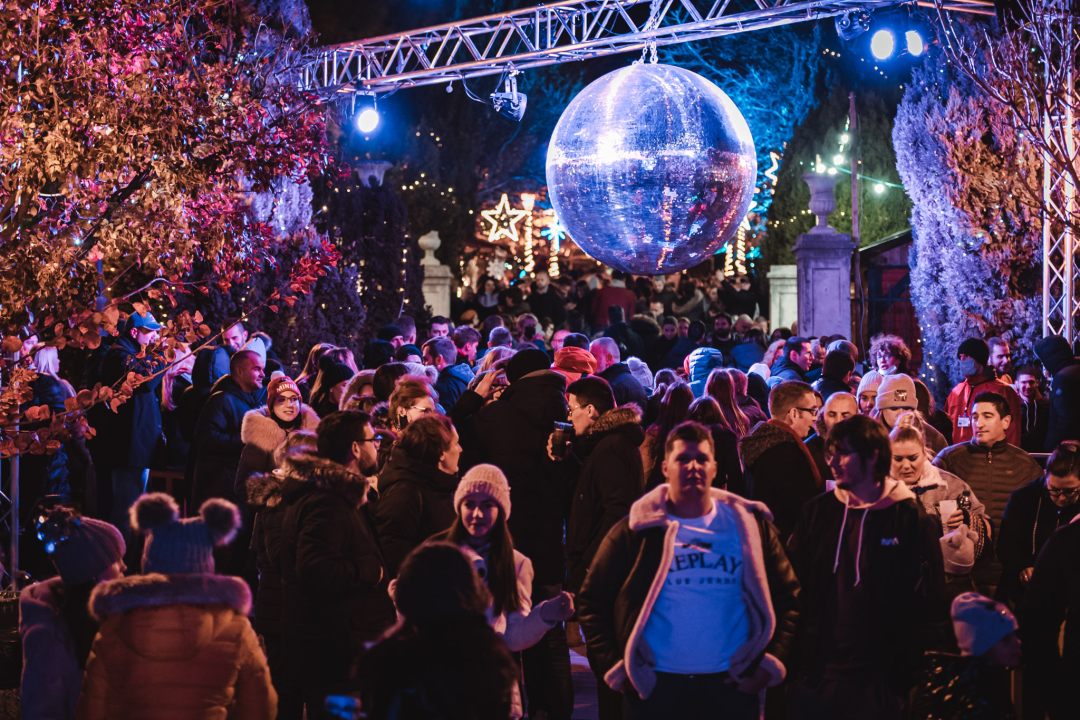 Adventuristi se uz hitove BluVinila cijepili najboljom zabavom: U Đardinu je bilo odlično!