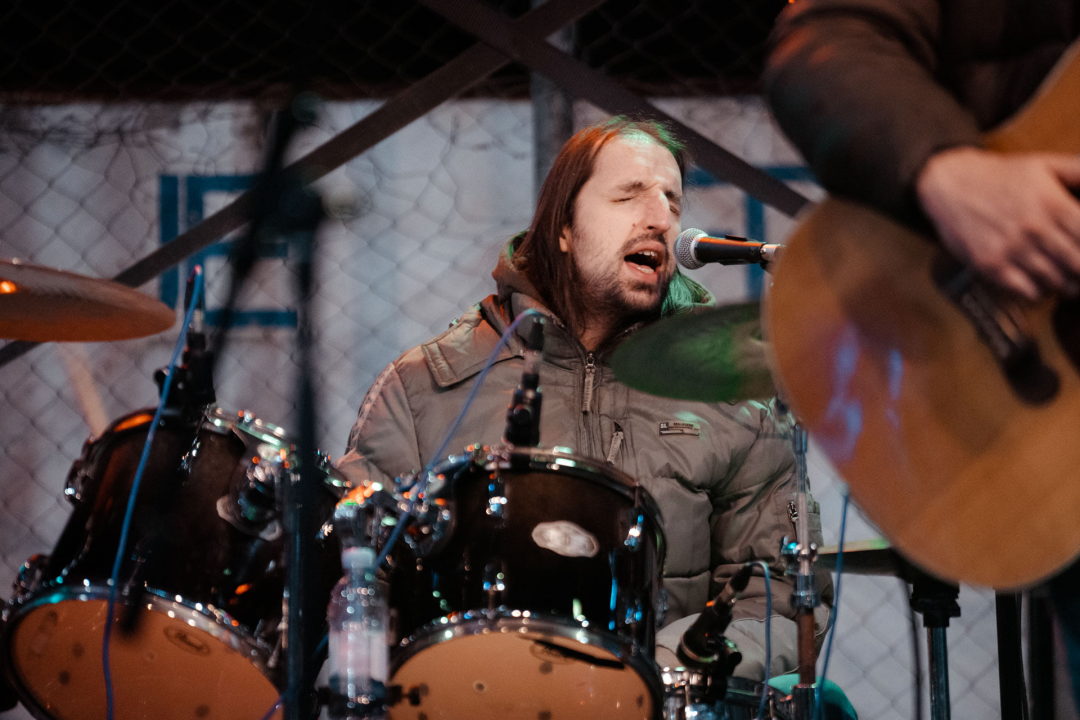 Giuliano i Diktatori zagrijali i rasplesali Kninjane drugog dana Adventa: Pogledajte kako je bilo