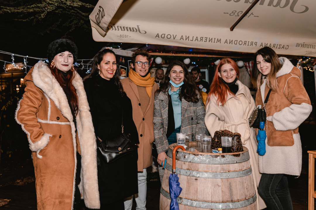 Kralj prvih plesova svojim baladama ugrijao srca Adventurista u Parkiću