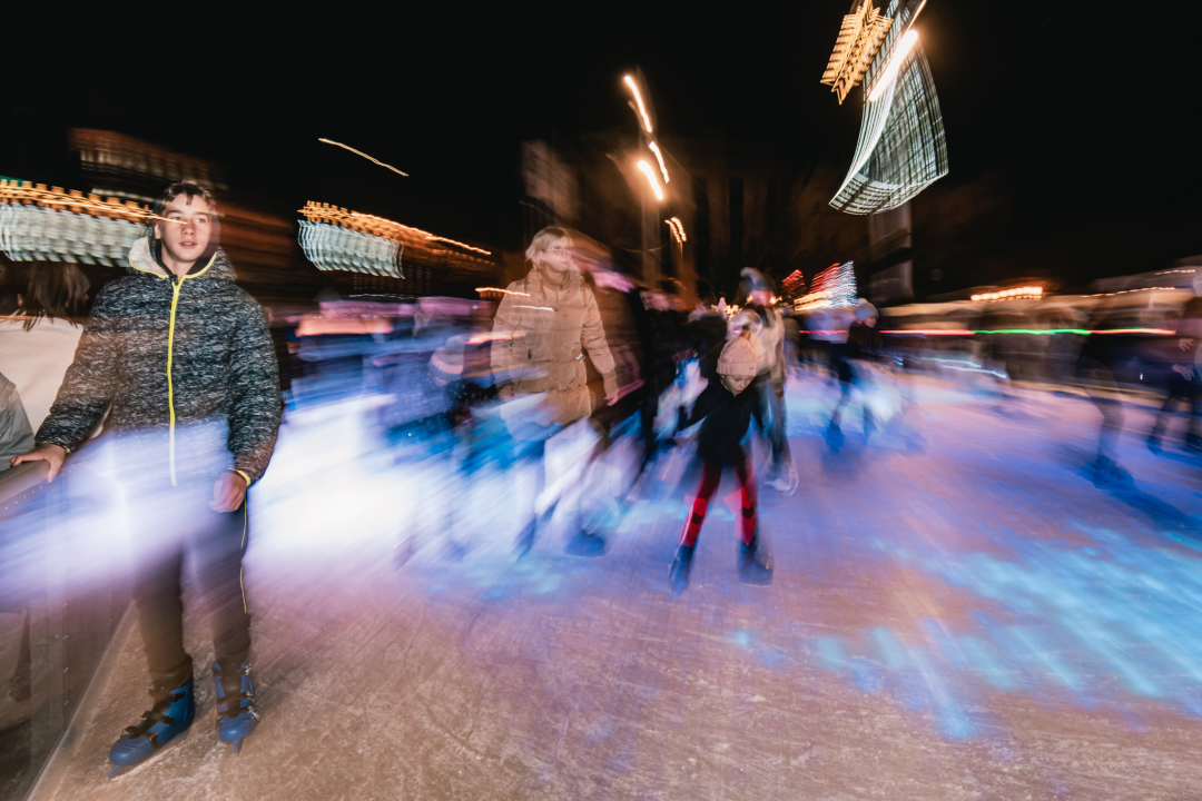 Bajkovito disco klizalište zvijezda na vrhu šibenske Adventure!