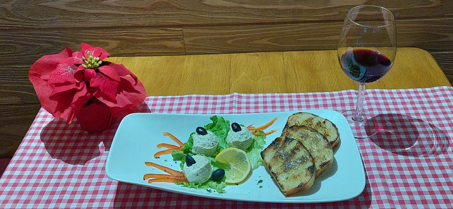 Uživajte u zimskoj čaroliji restorana Gastro Italiano uz domaću spizu i glazbu uživo!