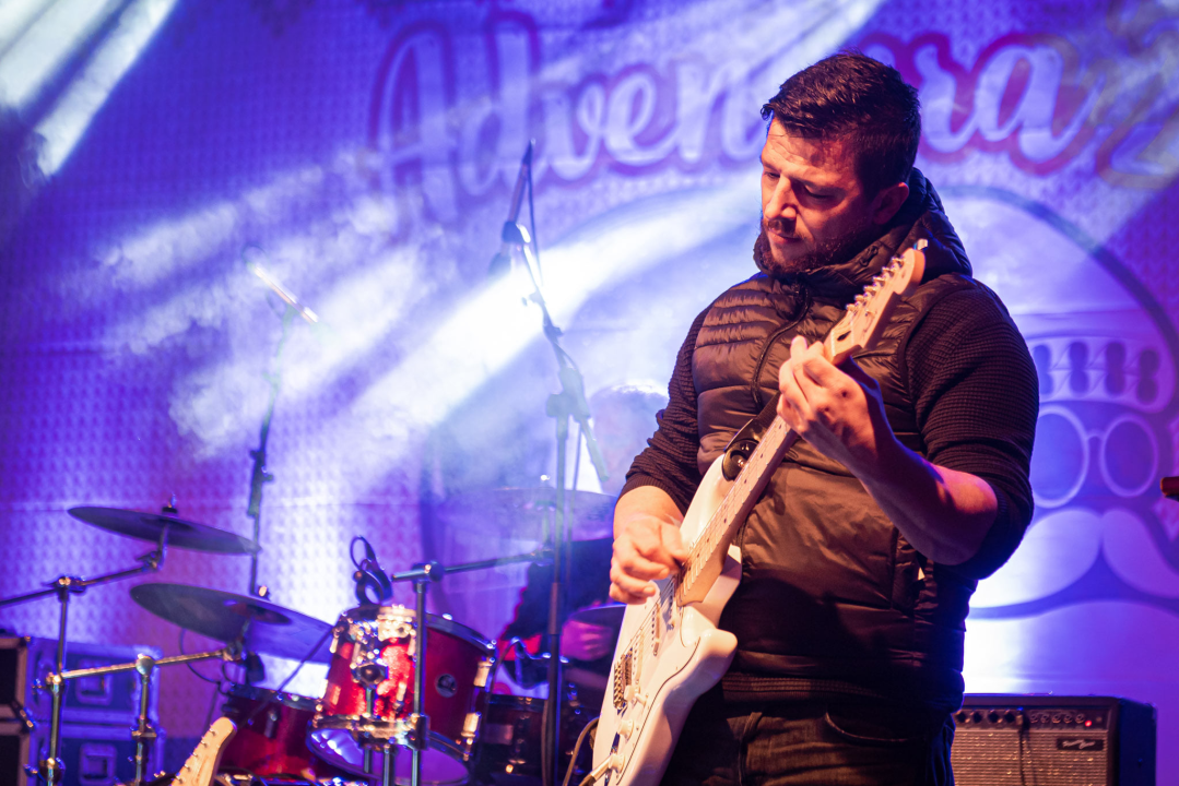 Teke Yeke okupili su se iz dosade, ali u đardinu su bili poprilično zabavni