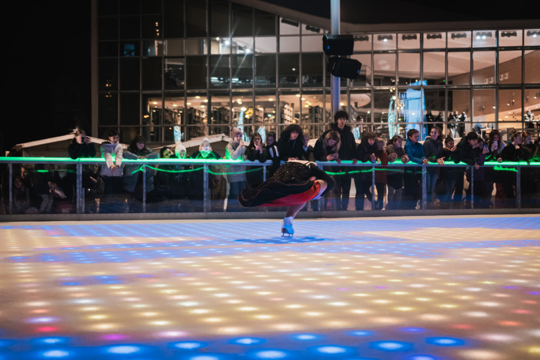 Ledeni spektakl na Vitićevom moru: Zagrebačke pahuljice očarale Adventuriste u Šibeniku 