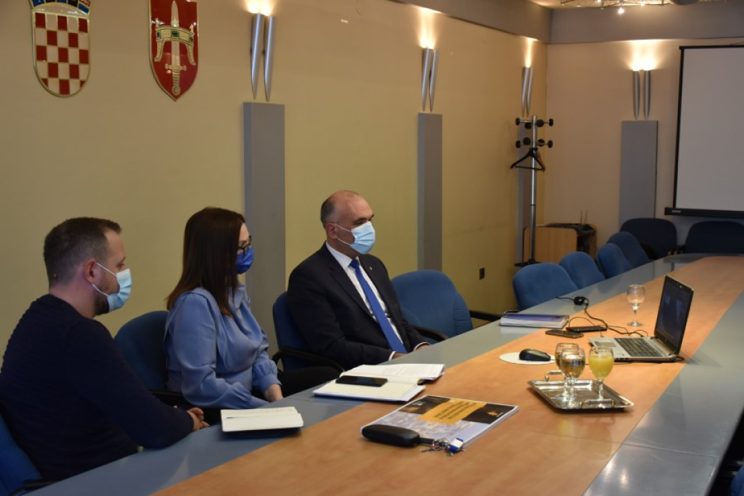 Konačno je u planu dovesti u red autobusni prijevoz u županiji: Ispunite anketu u tekstu