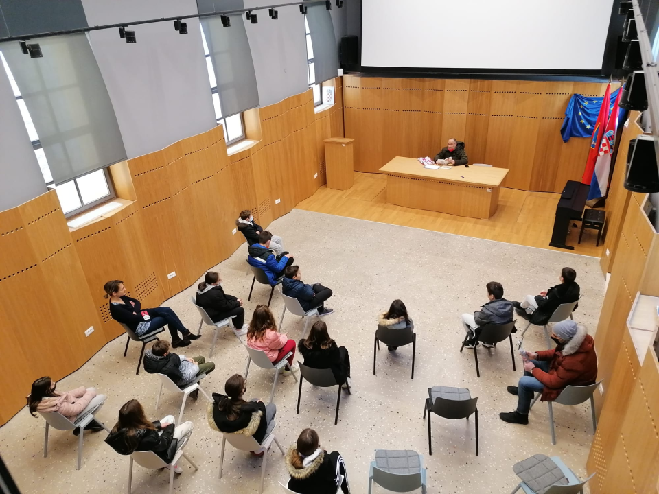 Provjerite raspored Društvenog centra Grada Skradina za veljaču! 