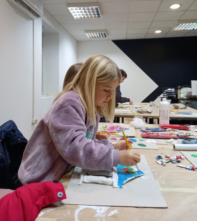 Upoznajte djecu s radom Arkki škole ovu nedjelju na radionici 'Pročelje hrama'! 