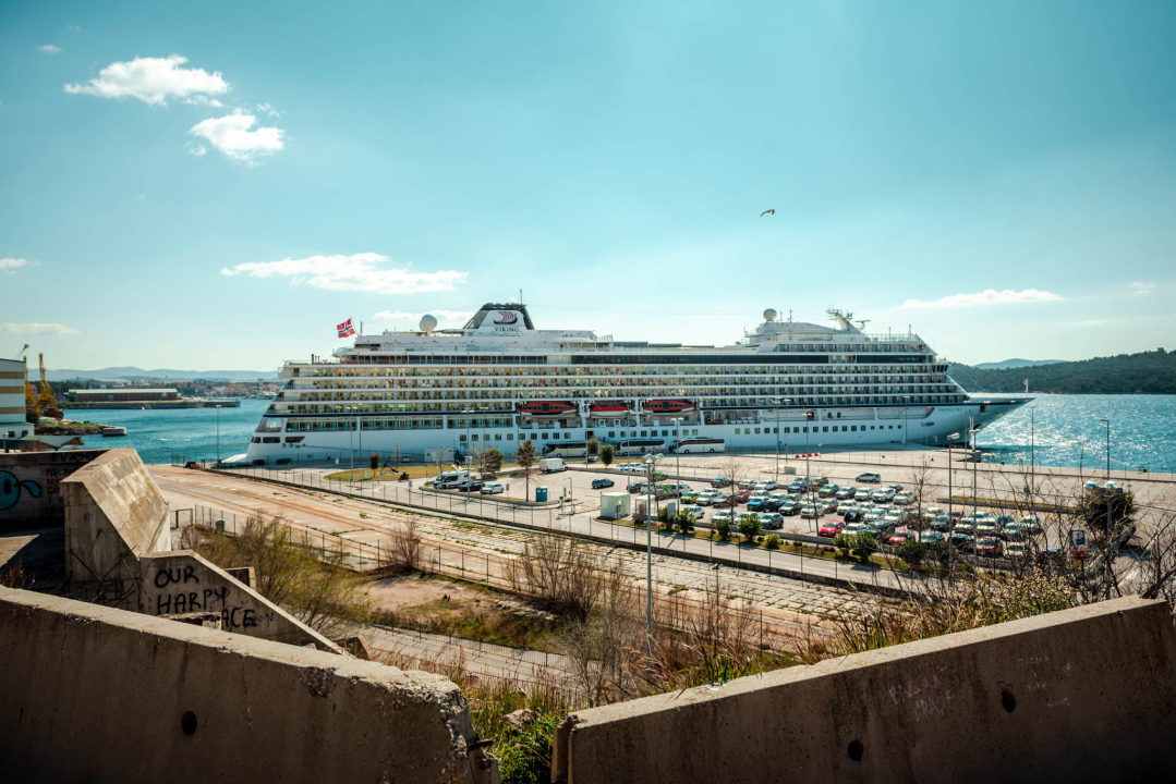 'Viking Sky' dug 228 metara u šibenskom zaljevu: Doplovio sa 1300 putnika 