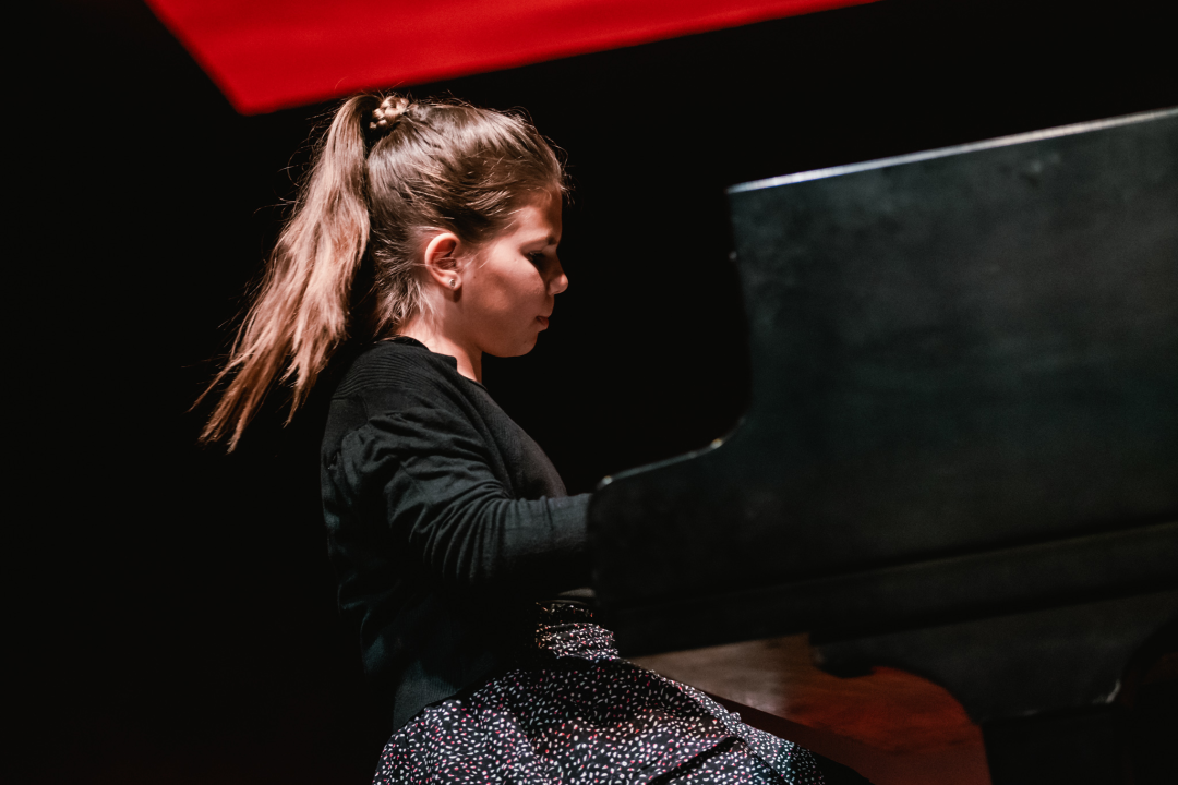 Mali komadi za male ruke: Najmlađi učenici glazbene škole oduševili na koncertu u Arsenu