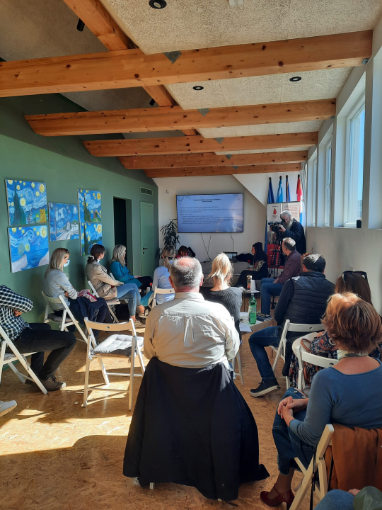 U Društvenom centru Tribunj održan okrugli stol na temu 'Socijalne usluge za osobe s invaliditetom' 