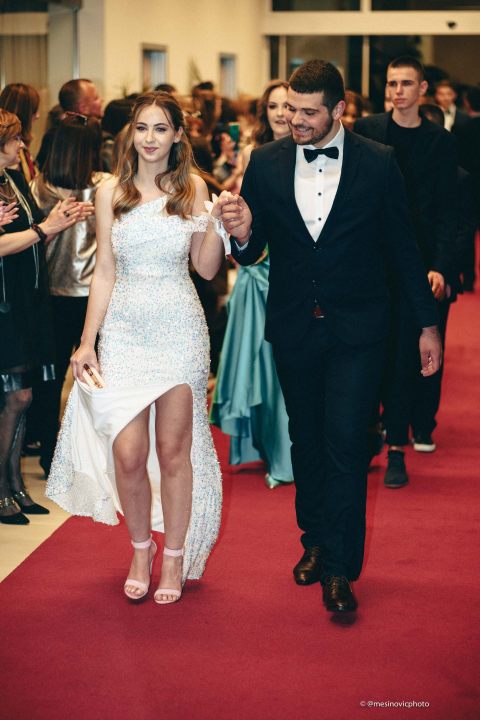 Učenici Medicinske škole u večeri koju će pamtiti do kraja života (2. dio)