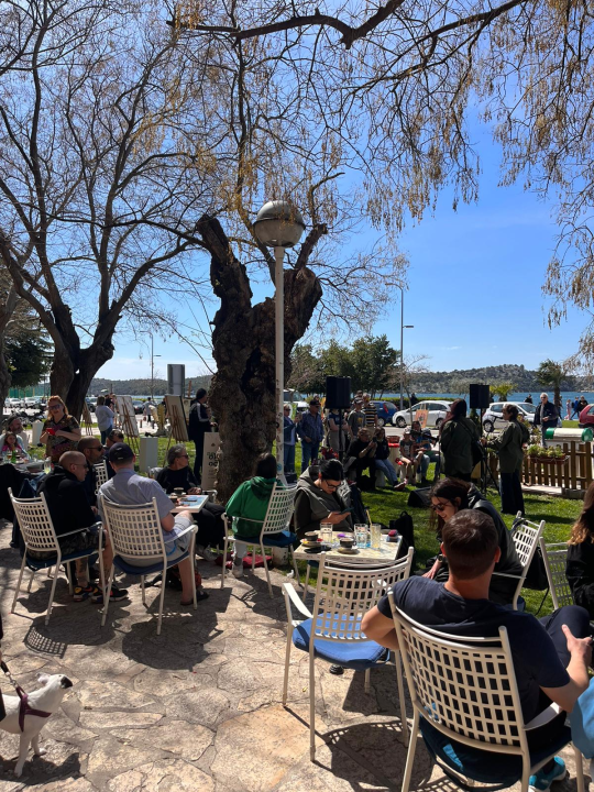 Svjetski dan umjetnosti: Ispred Azimuta svoja djela izložilo 18 umjetnika