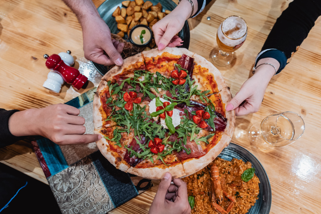 Probajte neke od ukusnih delicija u Maestro Food&amp;Baru!