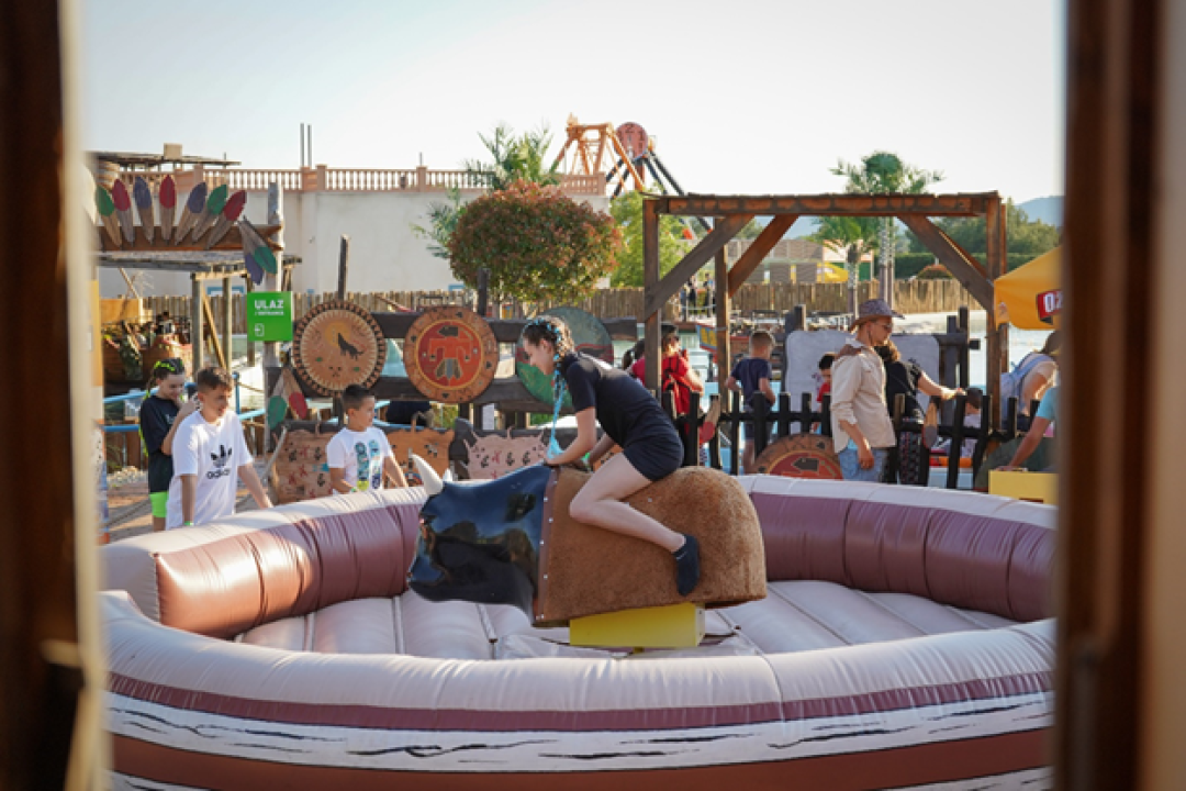 Fun Park Biograd otvara sezonu uz odličan zabavni program i vatromet! 