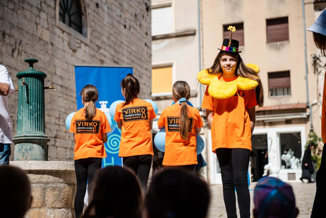 Na današnji dan prije 143 godine Šibenik se po prvi put napio pitke vode s javne špine na Maloj loži 