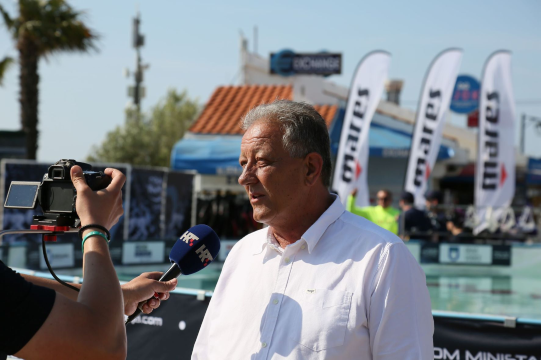 U eko-akciji očišćen Mali porat i lukobran u Vodicama 