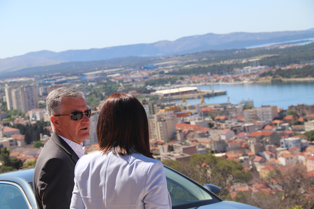 Ministrica regionalnog razvoja i fondova EU u društvu gradonačelnika obišla tvrđavu sv. Ivana 