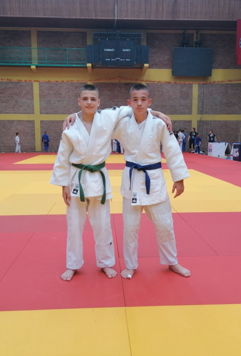 Filip Knez juniorski je viceprvak Hrvatske u kategoriji do 55 kilograma