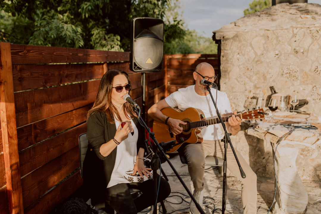 Konoba Campanelo otvorila je terasu s najljepšim pogledom uz gostovanje Melkiora Bašića!