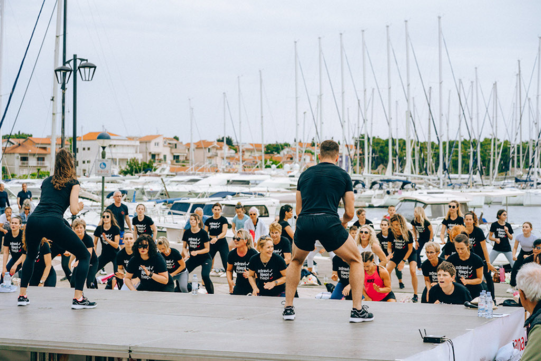 Stotinu vježbača na tradicionalnom treningu Aktivne Hrvatske 