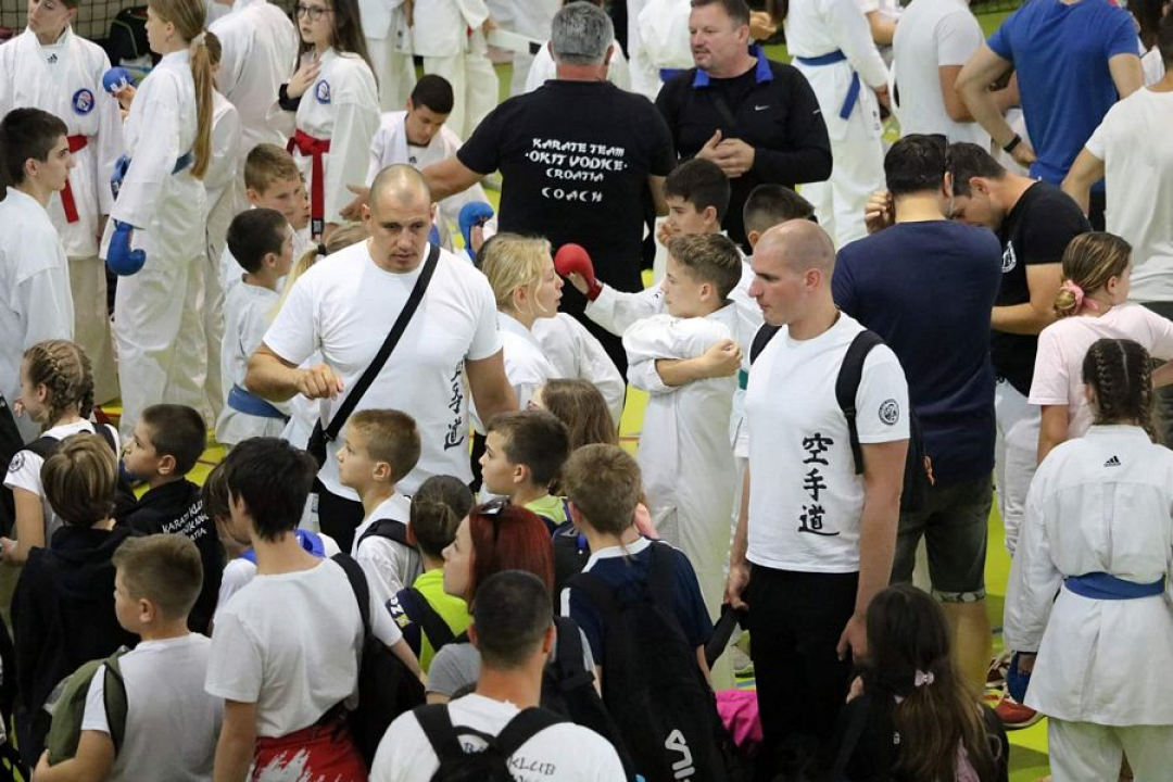 Karateke KK Šibenik 1066 još jednom zablistale: U Splitu osvojili ukupno 40 medalja 