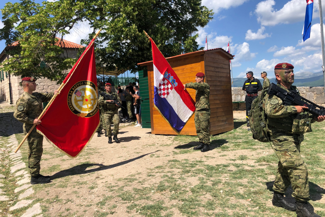 Nakon 88 kilometara hodanja od Udbine do Knina, uručene diplome polaznicima obuke