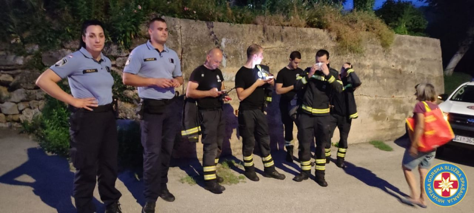 U Kninu u nedjelju popodne nestao stariji muškarac: HGSS-ovci ga pronašli u šumarku blizu kuće