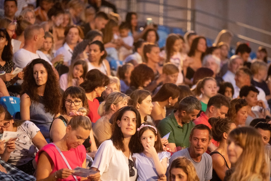 Nema do petka u Šibeniku na MDF-u: Provjerite današnji program na trgovima i ulicama 