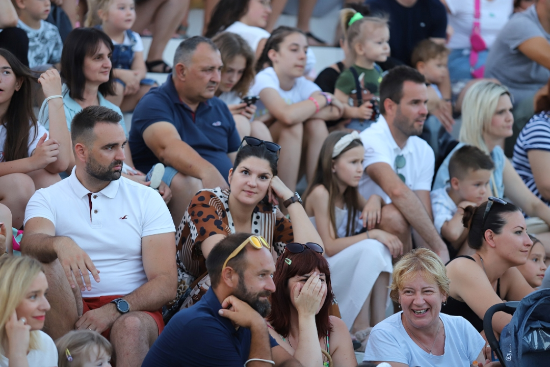 Danas na MDF-u: Sajam dječje knjige u đardinu, 'Kralj lavova' na Jadriji...