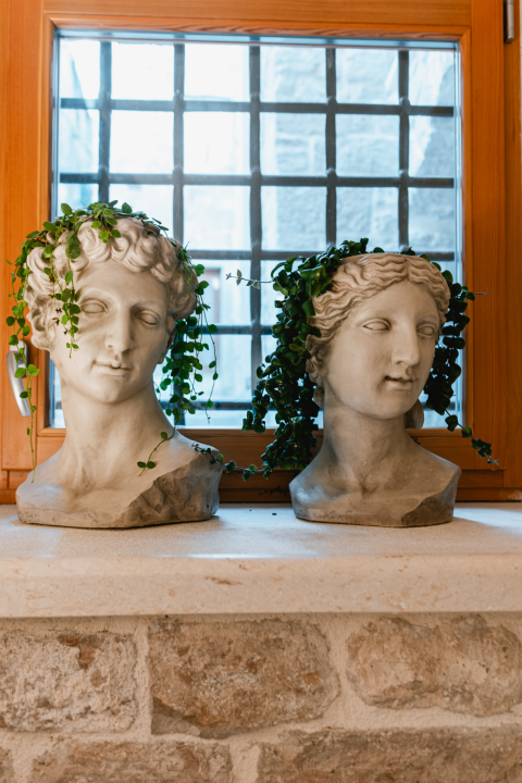 Buta je nova šibenska gastro destinacija: Uživajte u mediteranskim jelima na terasi okruženoj začinima